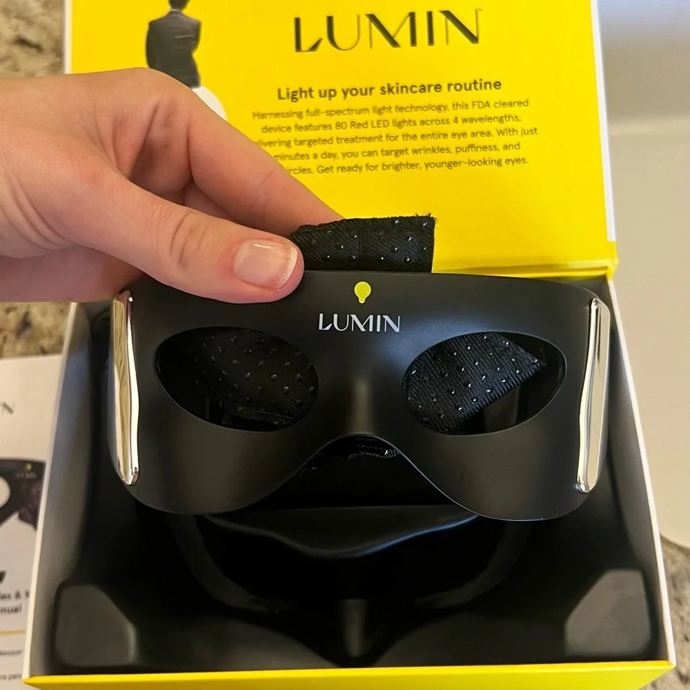 LUMIN LED Eye Mask